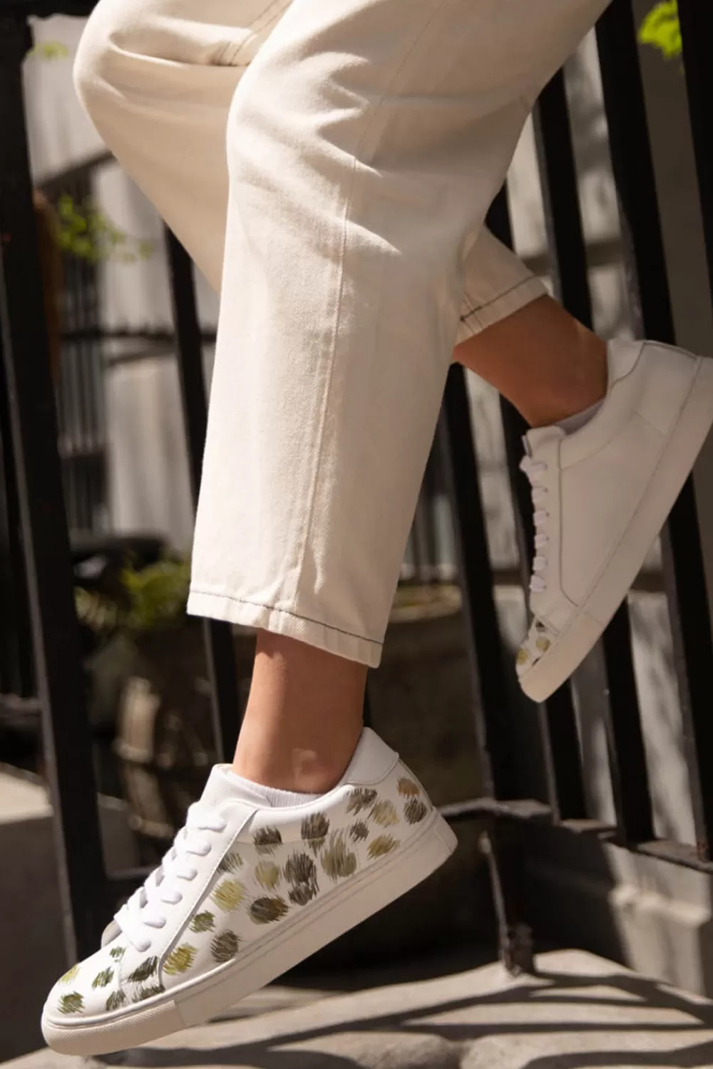 Woman Alepel Shoes | Gold Cheetah White Sneaker