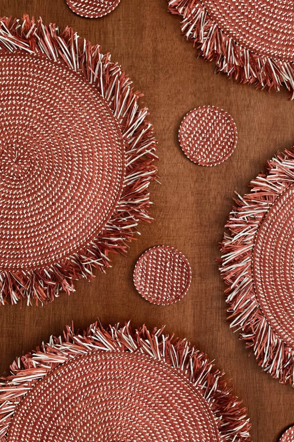 Woman Adriana Castro Furniture | Zenu Place Mat And Coaster Set Of 4 In Red/Natural